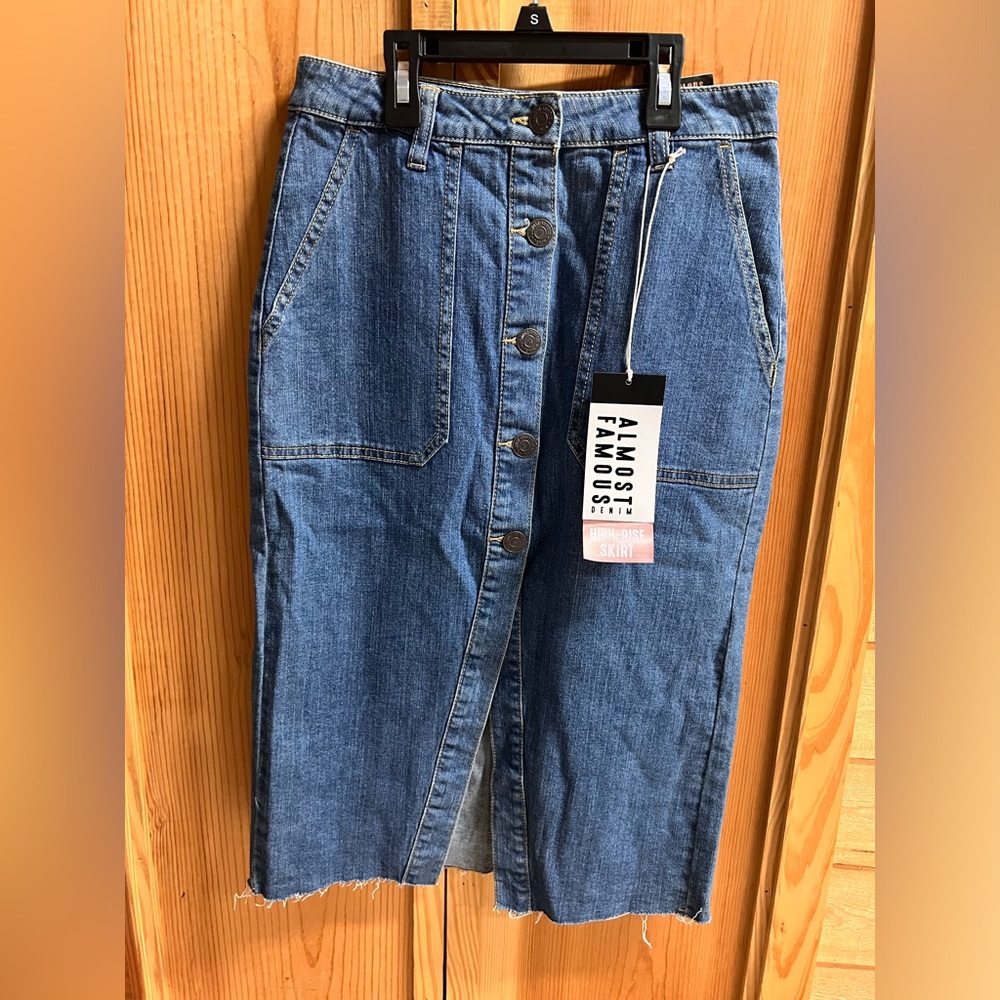 Almost Famous denim skirt